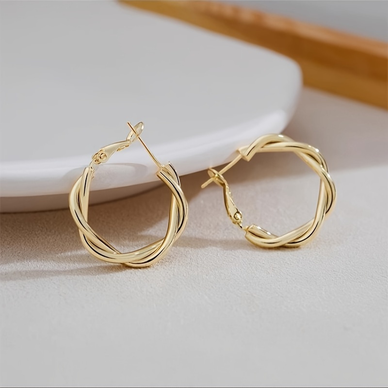 Vintage Style Twisted Hoop Earrings for Women